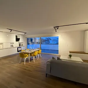 https://penthouse-wohnung-in-dusseldorf.topcolognehotels.com