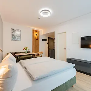 Hotel apartamentowy Nena Adlershof, Berlin